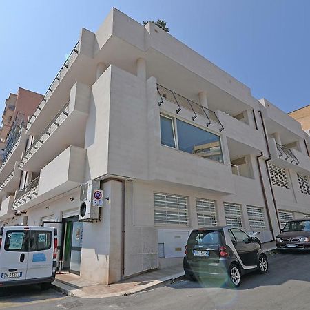 モノーポリ Casa Roberta Bed & Breakfast エクステリア 写真